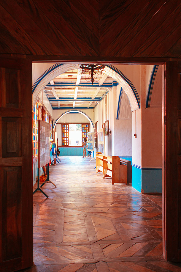  Inside the Lazi Convent