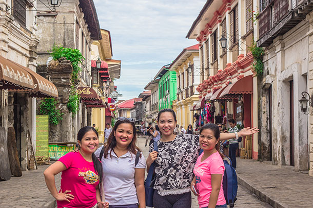 Calle Crisologo With Friends