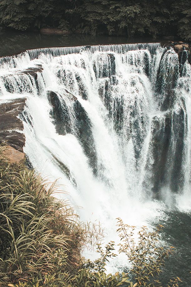 Shifen Waterfalls