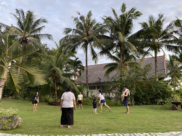 Play with Family at the Eufron Beach Cabin