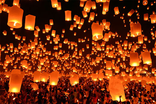 Mesmerizing Sky Lanterns Photos | OSMIVA