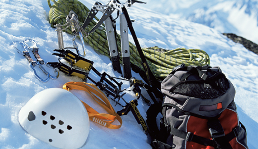 Tips Safe Mountain Trips: Bring right gear