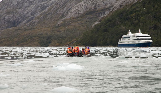 Expedition-sized boats