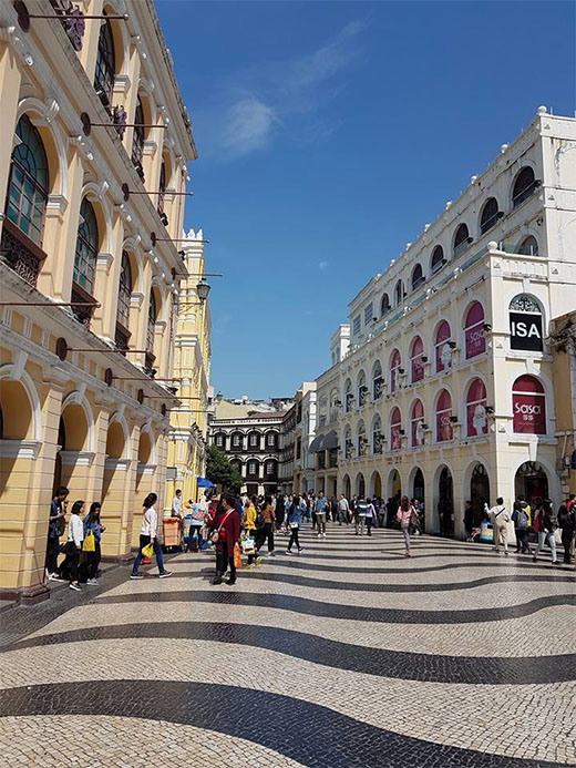 Hong Kong Macau Itinerary: Senado Square