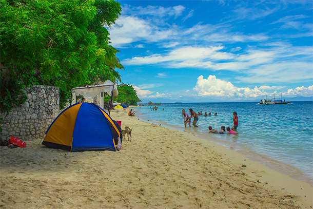 Things To Do In Moalboal, Cebu Moalboal Beach Front