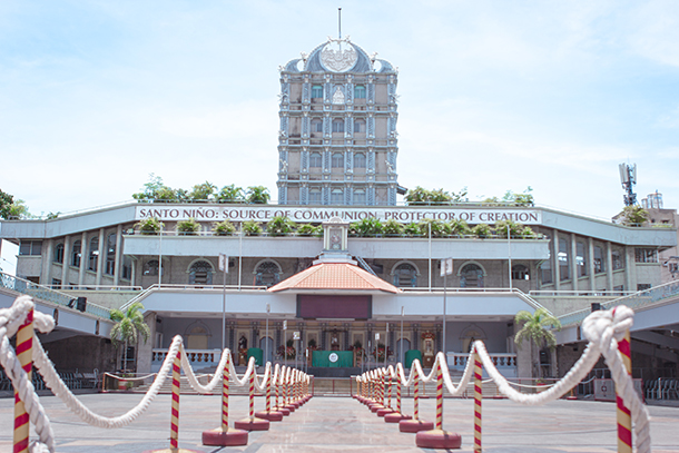 Cebu Day Tour Santo Niño Shrine Sinulog