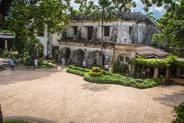 Cebu Day Tour Fort San Pedro Displays
