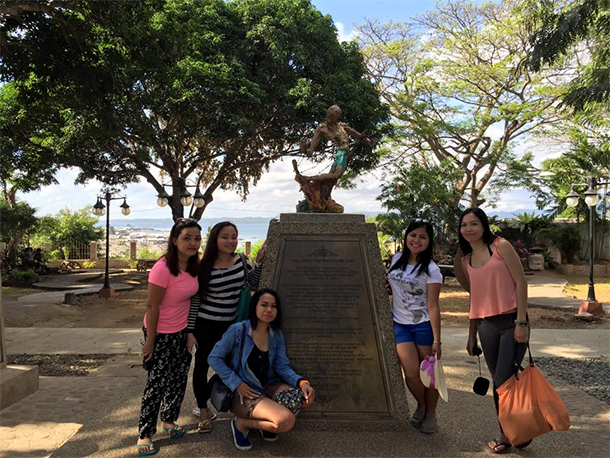 Plaza Cuartel Monument