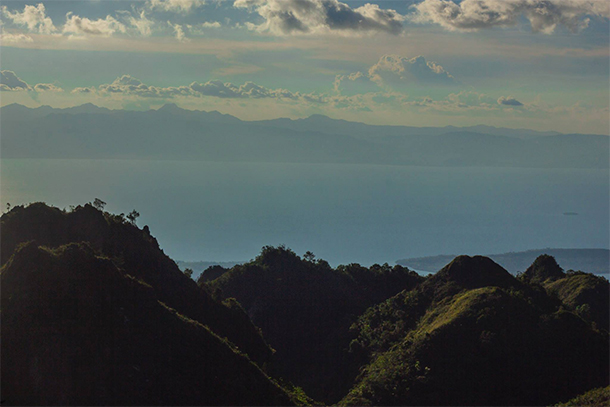 Osmeña Peak Hike: O Peak