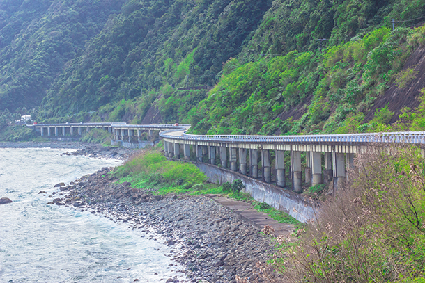 Ilocos Tour Photos: View at Patapat vViaduct