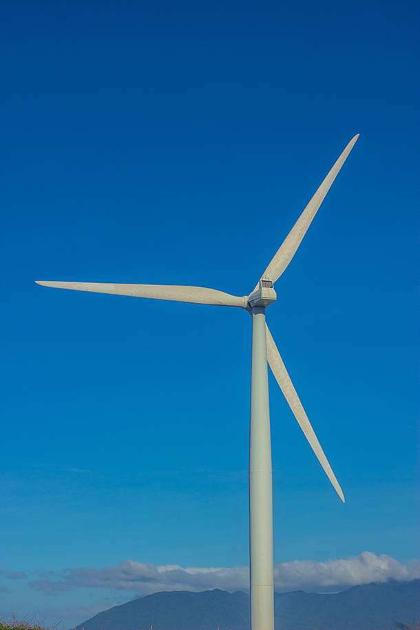 Ilocos Norte Tourist Spots: Windmills Turbine