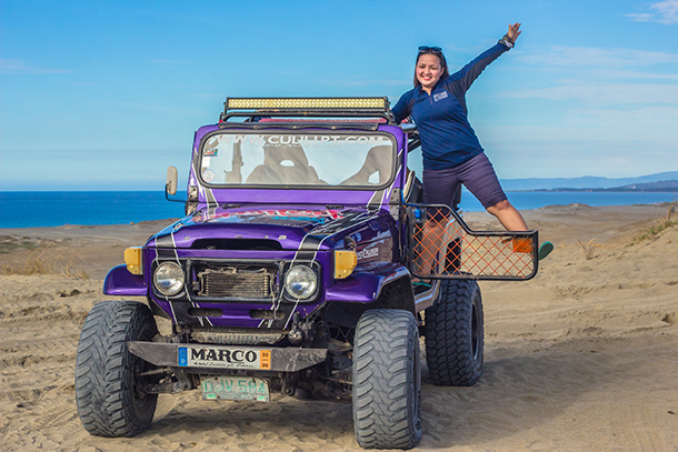 Paoay Sand Dunes: Jeep Photo