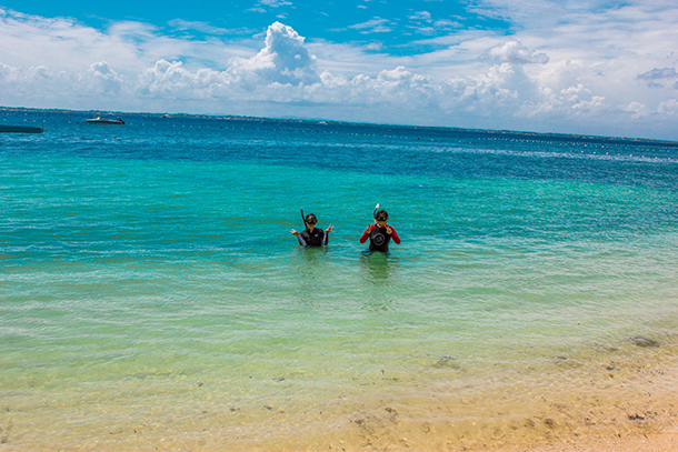 Vista Mar Beach Resort Day Use: Beach Swimming