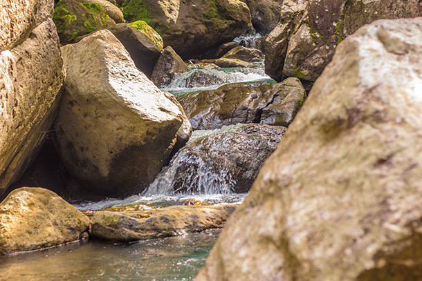 Casaroro Falls Valencia Guide: Trail to the Falls