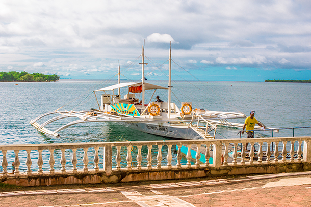 Boat to the Island