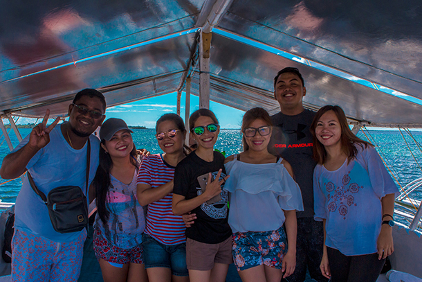 Bohol Island Hopping: Group Photo with Everyday Summer - Island Hopping & Tours Owner
