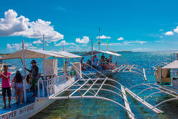 Bohol Island Hopping: Boat Used for Island Hopping