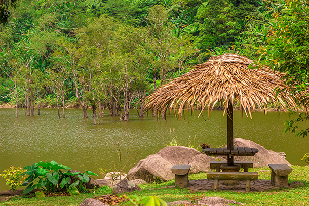 Twin Crater Lakes: Lake Cabalen-An