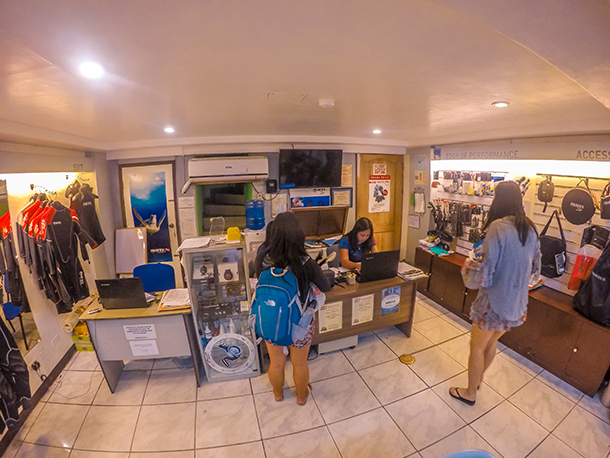 Apo Island Tour Package: Registration Area