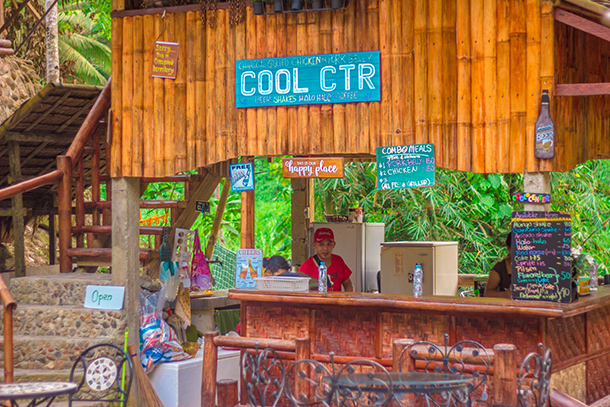 Pulangbato Falls: Restaurant