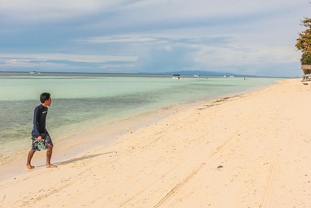 Panglao Bohol: Stroll at the Bolod Shoreline