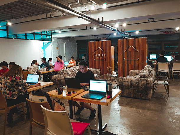 Co-Working Spaces in Cebu City: iiOffice Cebu