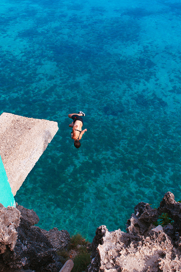 Beautiful Siquijor! Cliff Jumping at Salagdoong Beach