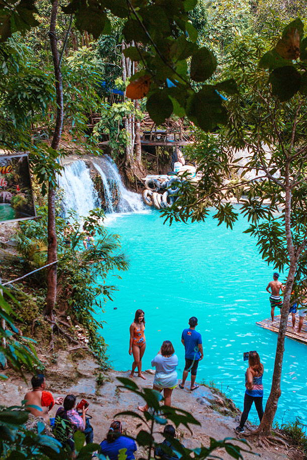 Siquijor's Cambugahay Falls